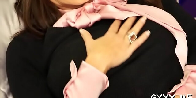 amateur,big tits,lesbian,masturbation,molten,pussy,toys