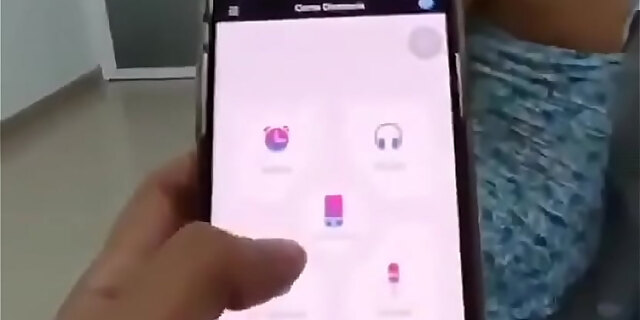 babes,lesbian,molten,public,pussy,solo,squirt