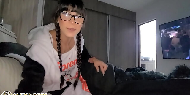 blowjob,girlfriend,juicy,oral