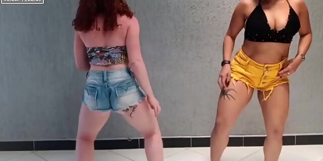 amateur,bbc,bbw,exotic,interracial,lesbian,lingerie,molten,sex,solo