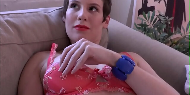 amateur,australian,hairy,hd,masturbation,orgasm,pussy,real,reality,solo,toys