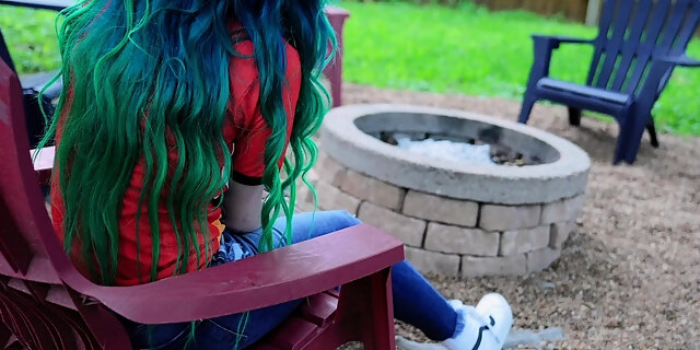 babes,blonde,glamour,hd,masturbation,outdoor,solo,tight pussy,toys