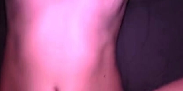 amateur,boobs,brunette,close up,cumshot,dildo,hardcore,milf