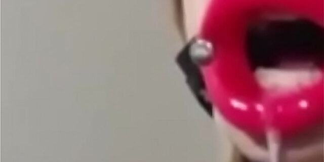 bdsm,blonde,blowjob,bukkake,cum,dildo,dirty,milf,strapon,swallow,teen,webcam