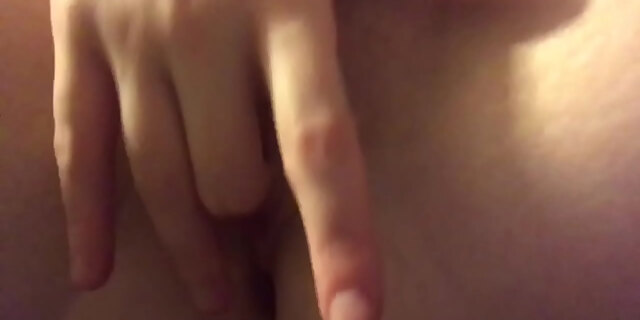 blonde,masturbation,petite,petite blonde,quickie