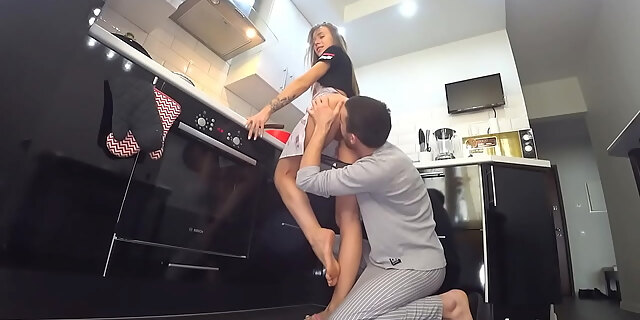 amateur,babes,big cock,blowjob,brunette,couple,cumshot,doggystyle,homemade,kitchen,molten,real,sex