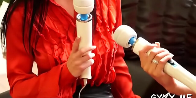 amateur,lesbian,masturbation,satin,toys,vibrator