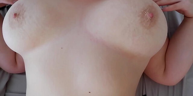 big natural tits,big tits,boobs,busty,milf