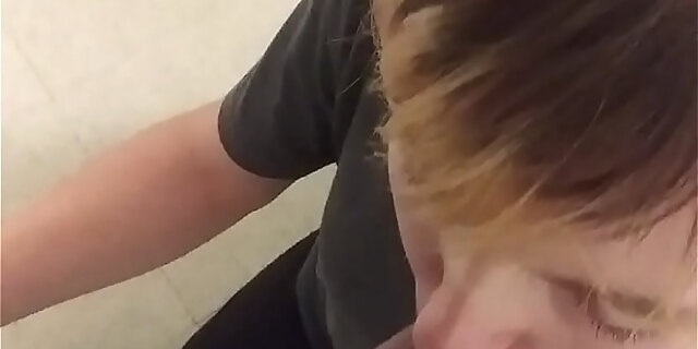 blowjob,girlfriend,interracial