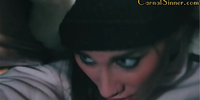 cunnilingus,dyke,lesbian,milf,sex