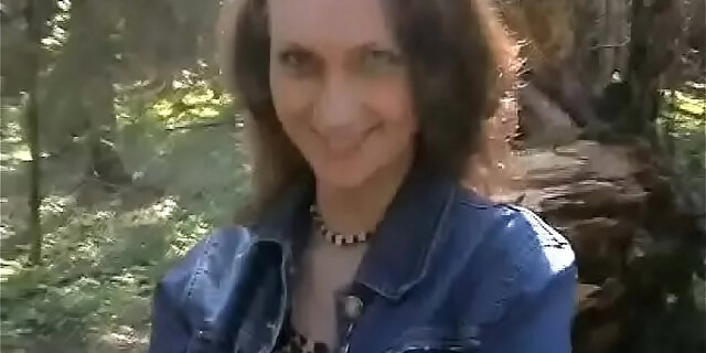 amateur,big cock,blowjob,brunette,cumshots,european,girlfriend,hardcore,homemade,kissing,natural tits,pov,small tits,teen