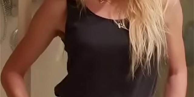 amateur,babes,blonde,european,glamour,gorgeous,hairy,milf,model,molten,pretty,secretary,teen,wife