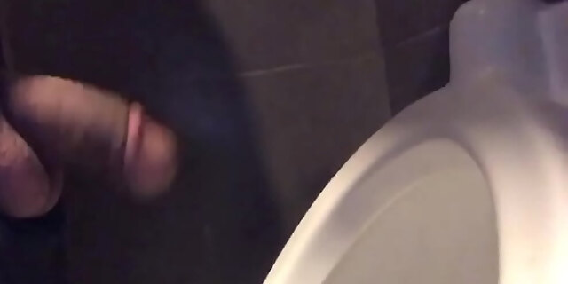 bathroom,pissing,public,toilet