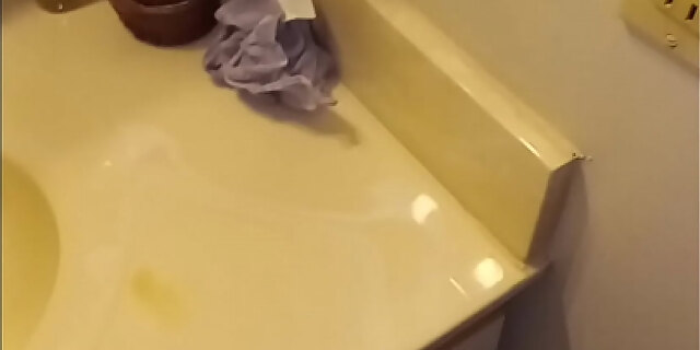 bathroom,big cock,handjob,homemade,massage,pornstar