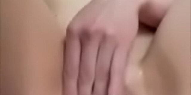 amateur,boobs,cum,european,natural tits,orgasm,petite,pussy,shaved,shaved pussy,small tits